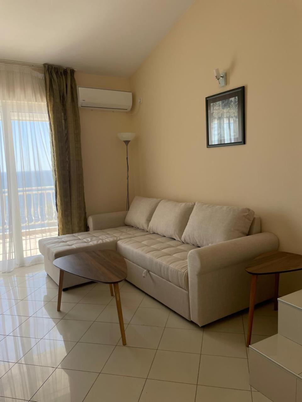 Apartments & Rooms Elite Dobra Voda Rum bild