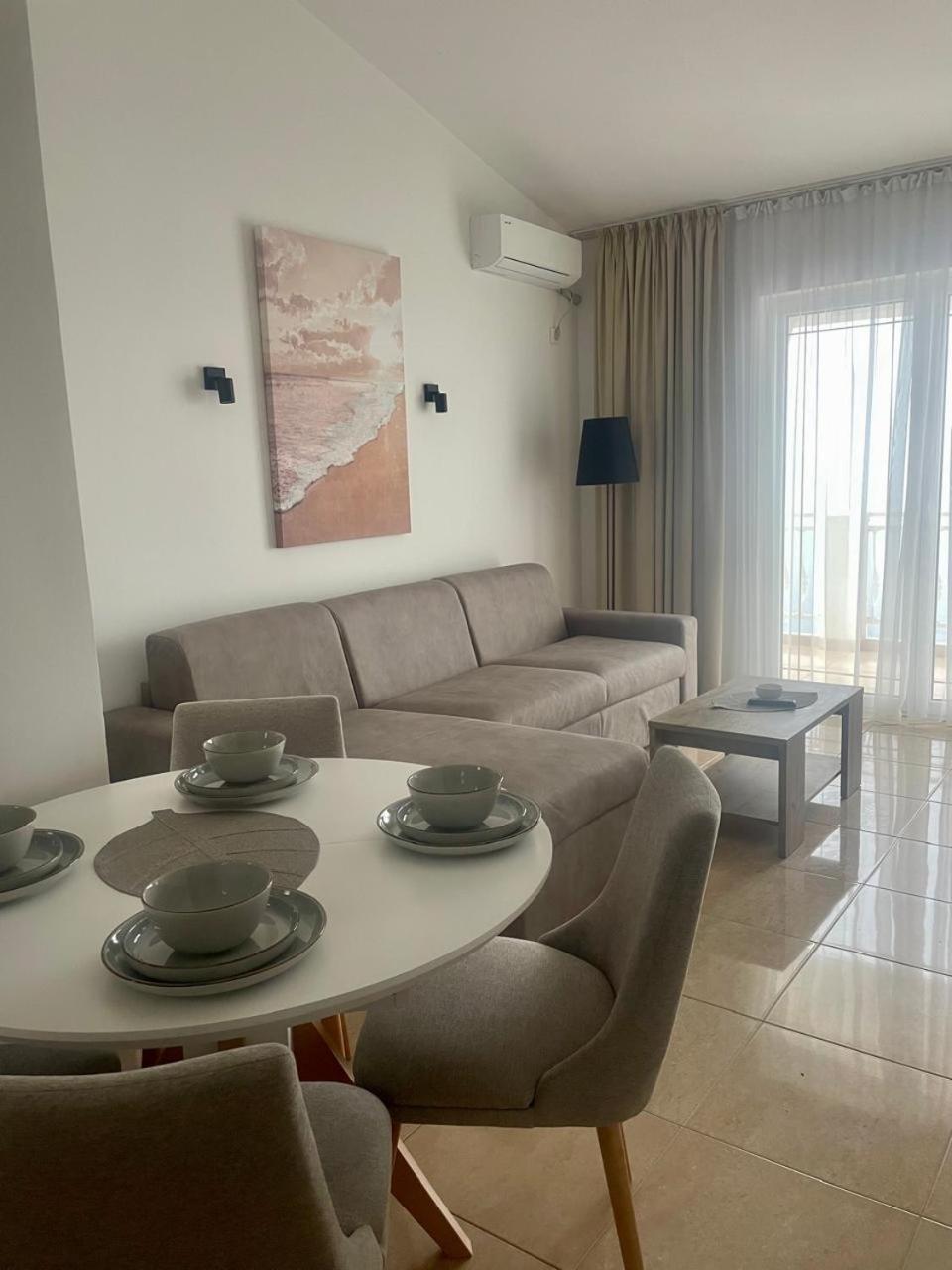 Apartments & Rooms Elite Dobra Voda Rum bild